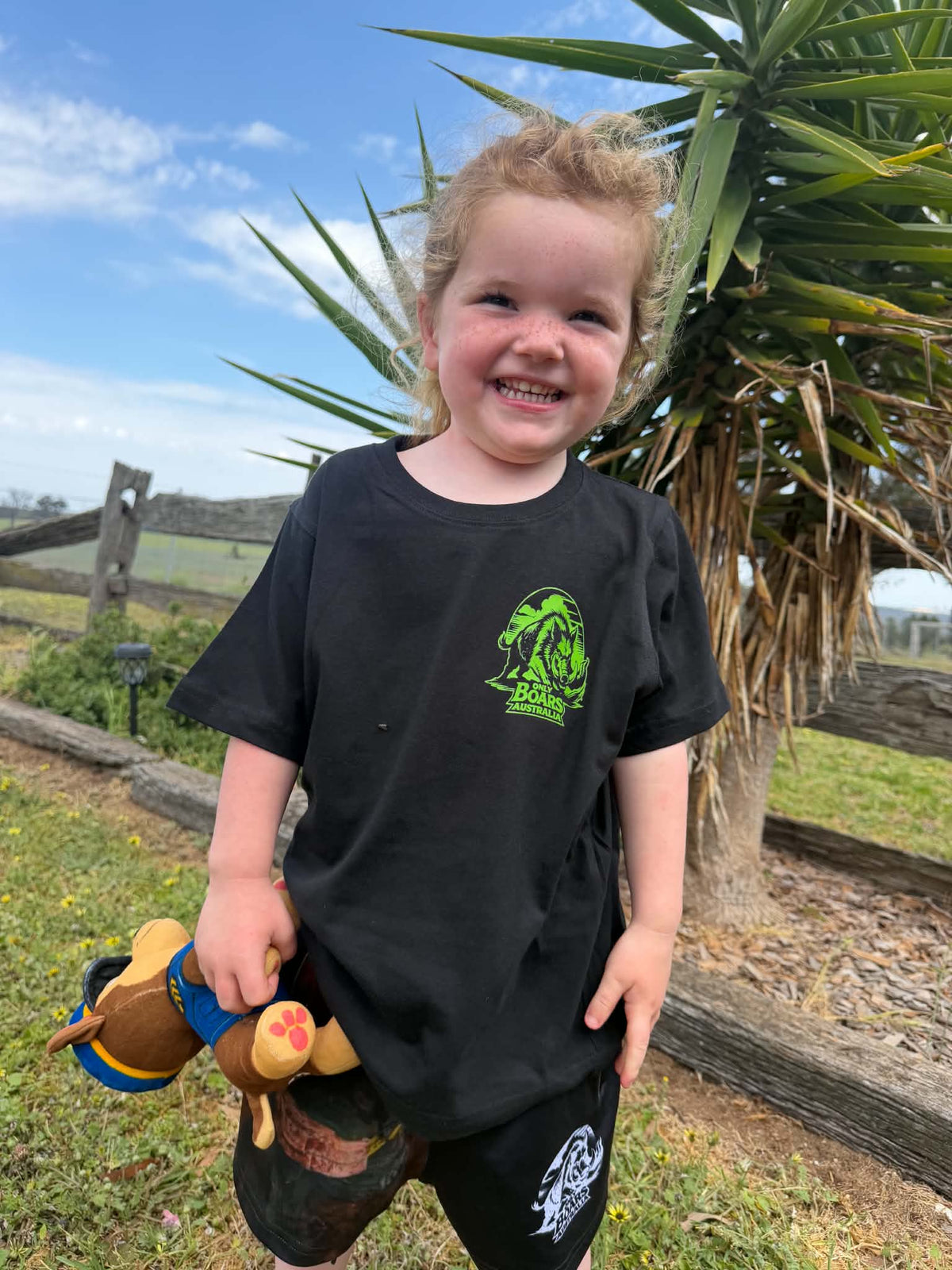 Kids green 4 dogs t-shirt